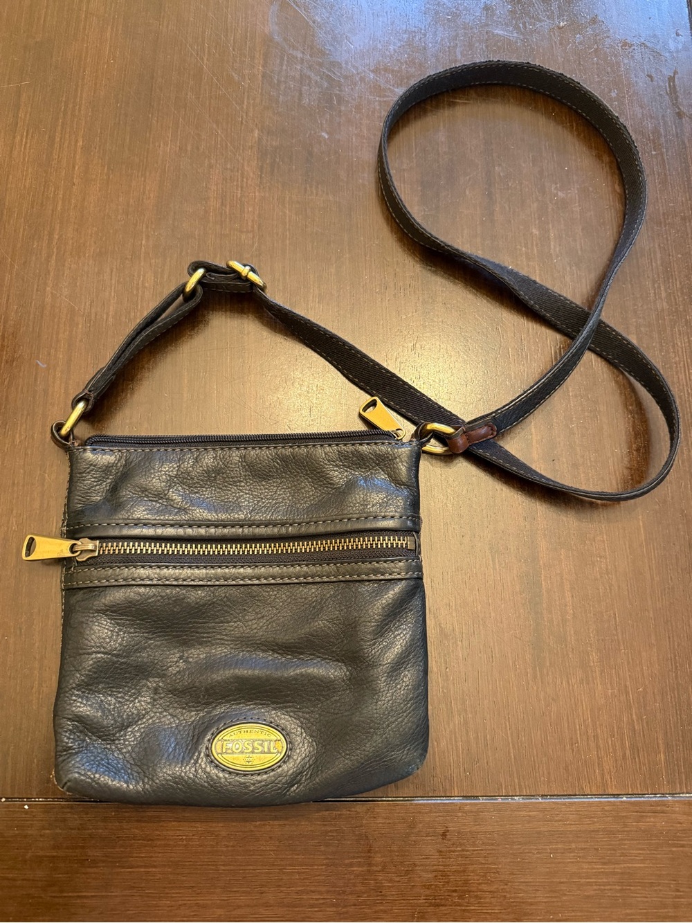 Fossil Black Leather Messenger Crossbody with Gold Hardware